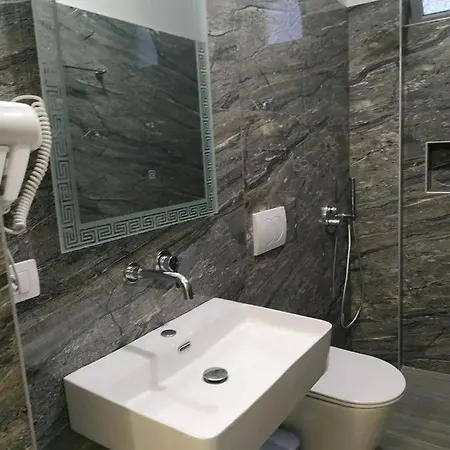 River Bridge Private